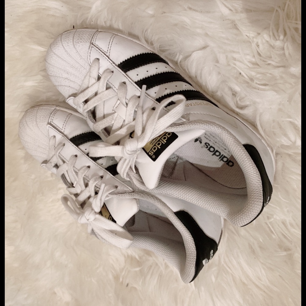 Adidas Superstar